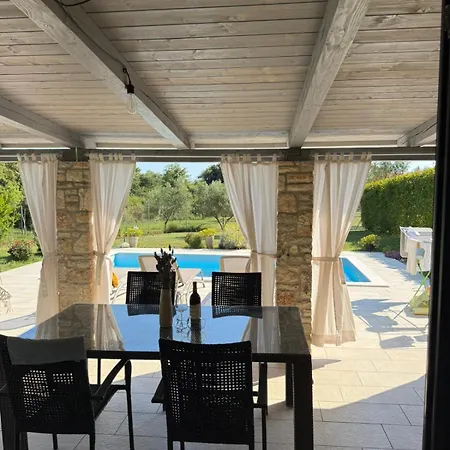 Apartment Di