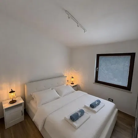 Apartment Di